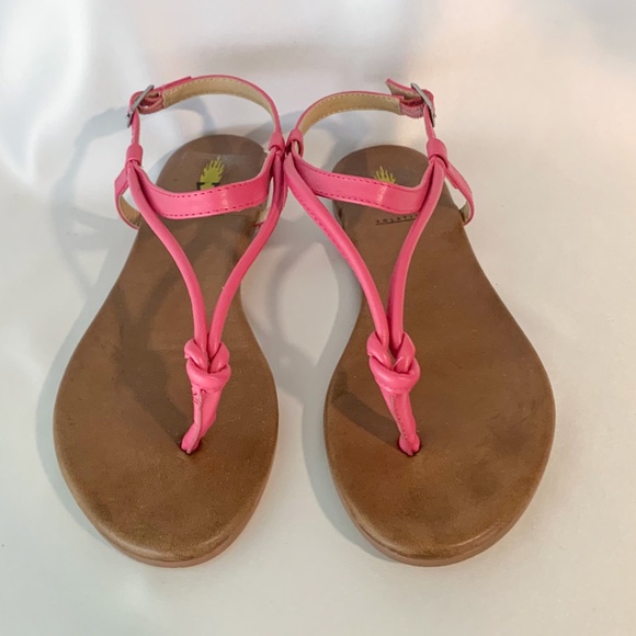 Volatile Hot Pink Strappy Sandals - Size 7 - Picture 2 of 9